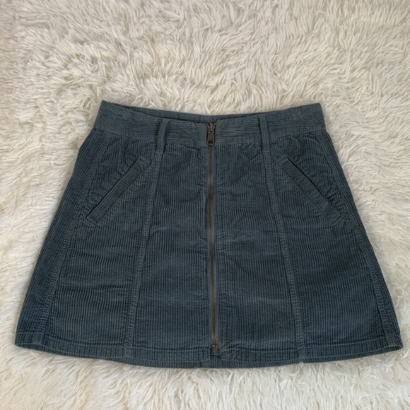 American Eagle Blue Corduroy High Rise A-Line Mini Skirt - Picture 3 of 9